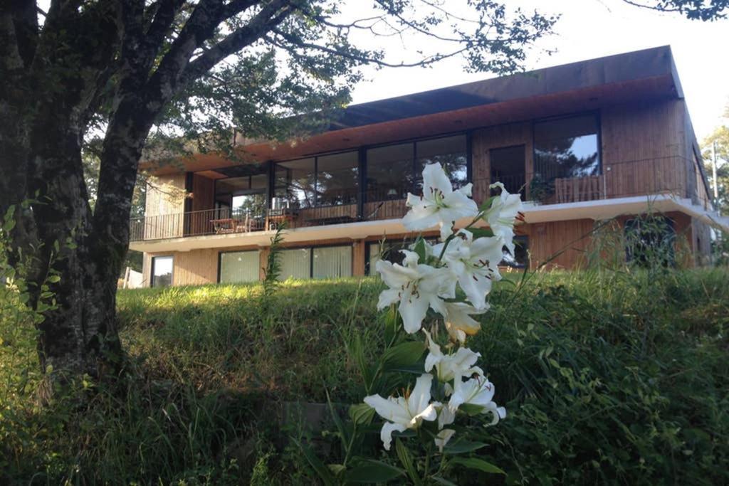 Holiday home Calme Et Spacieux Pour Amoureux De La Nature Le Longeron